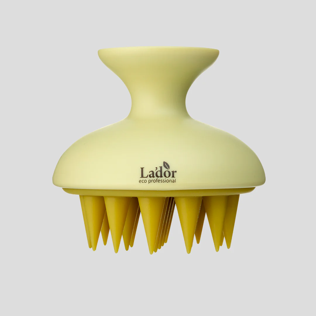 LADOR Dermatical Shampoo Brush - Image 3